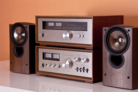 vintage hi fi black